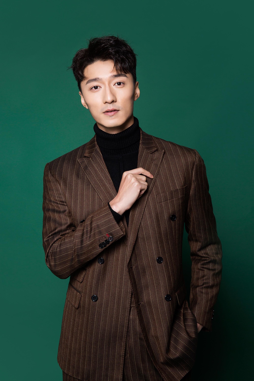 金泽灏西装写真发布型格绅士诠释轻熟男style