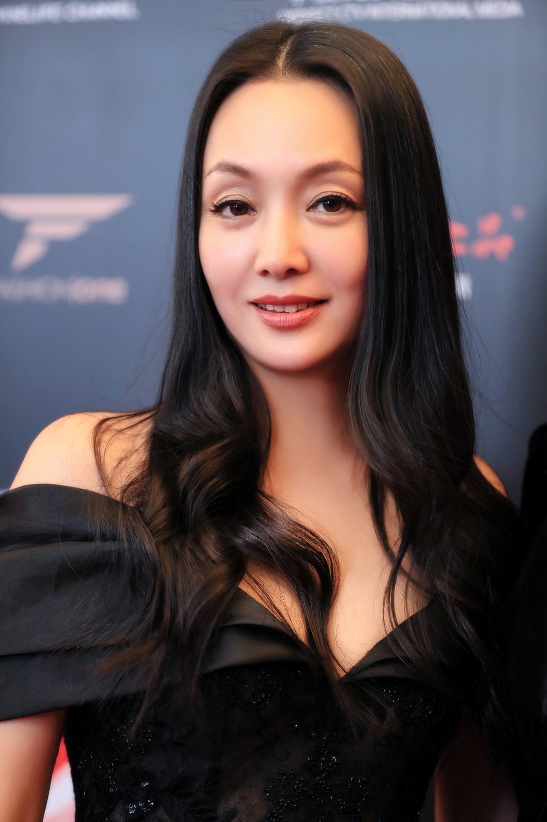 于慧出席时尚盛典于慧,曾获得第3届中国电影华表奖最佳女演员和第17届