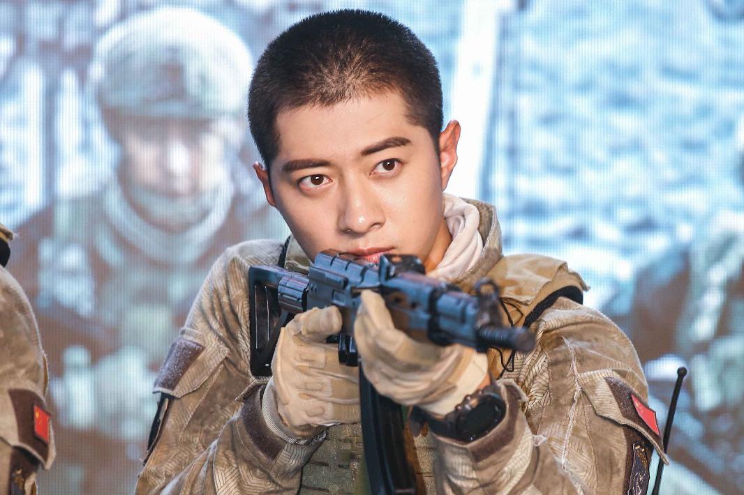 铁血军人亦柔情 郭家豪《红海行动》演绎热血真男儿