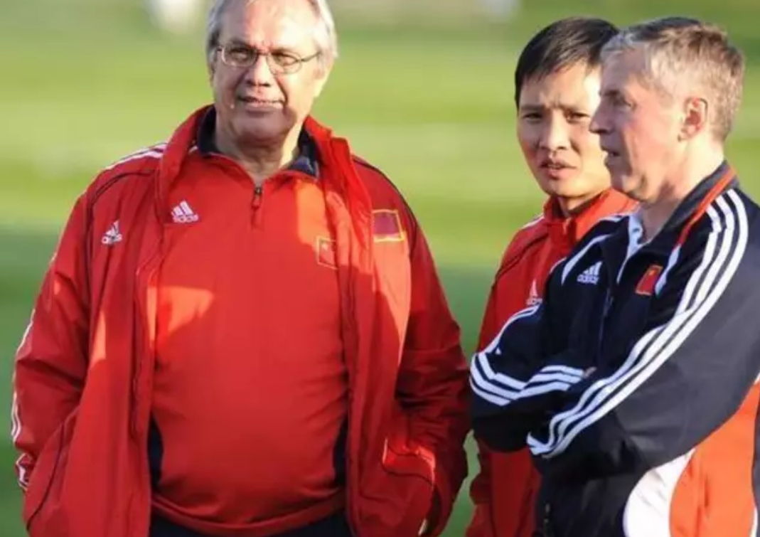 大家还记得国足历届的主教练吗?那可是几代人