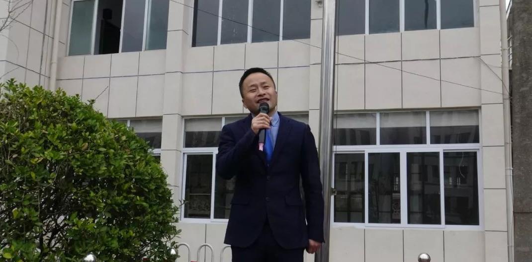 利川五中高考百日誓师大会震撼现场