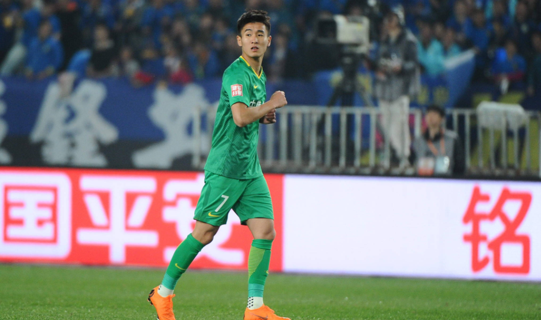 韦世豪打进加盟国安后首粒进球,并且还是世界波破门,前途无量