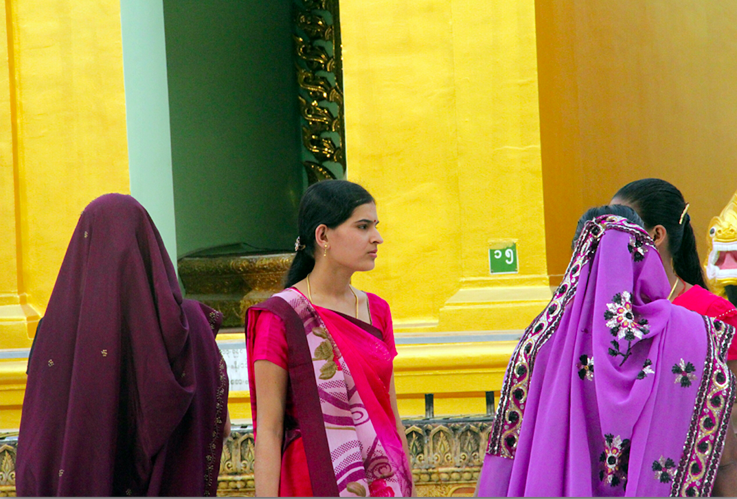 实拍在缅甸生活的印度人