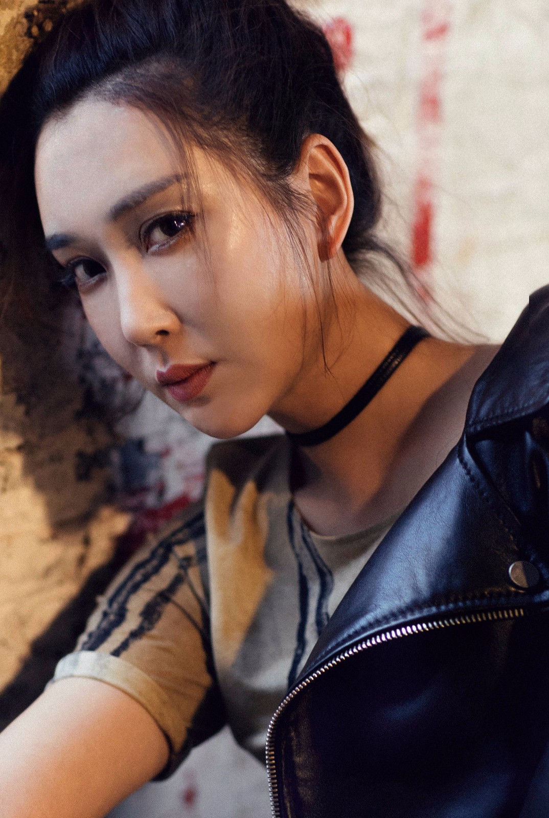 杜若溪野性美慵懒随性020202轻松玩转工业风