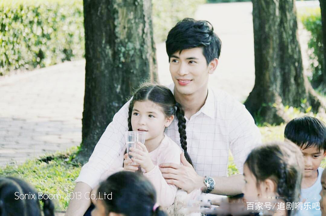 泰剧《纯洁的心》,泰剧界中的清流.男主,女主智商颜值均在线!