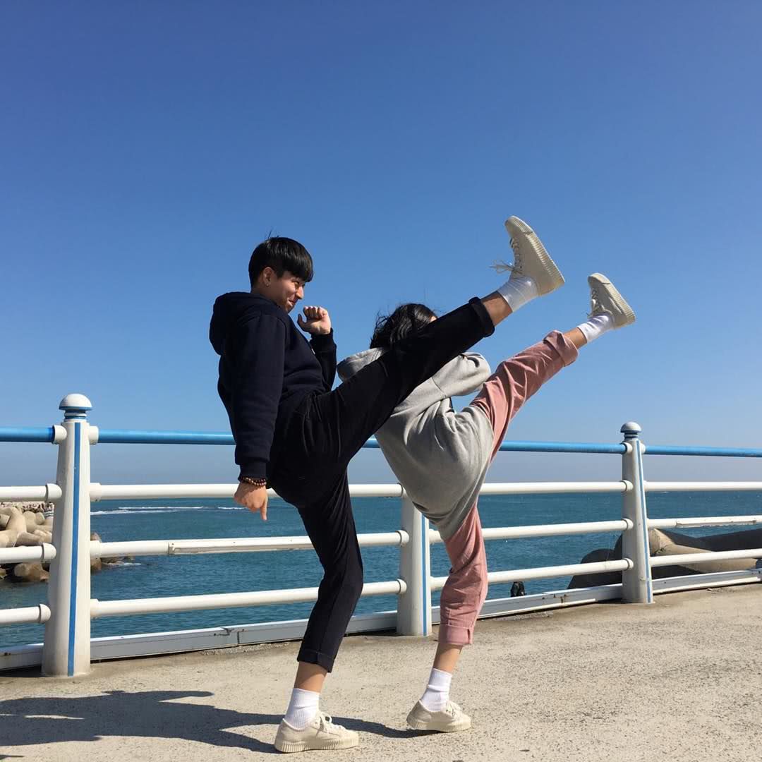 要看情侣照怎么拍这些ins博主就是最好的选择