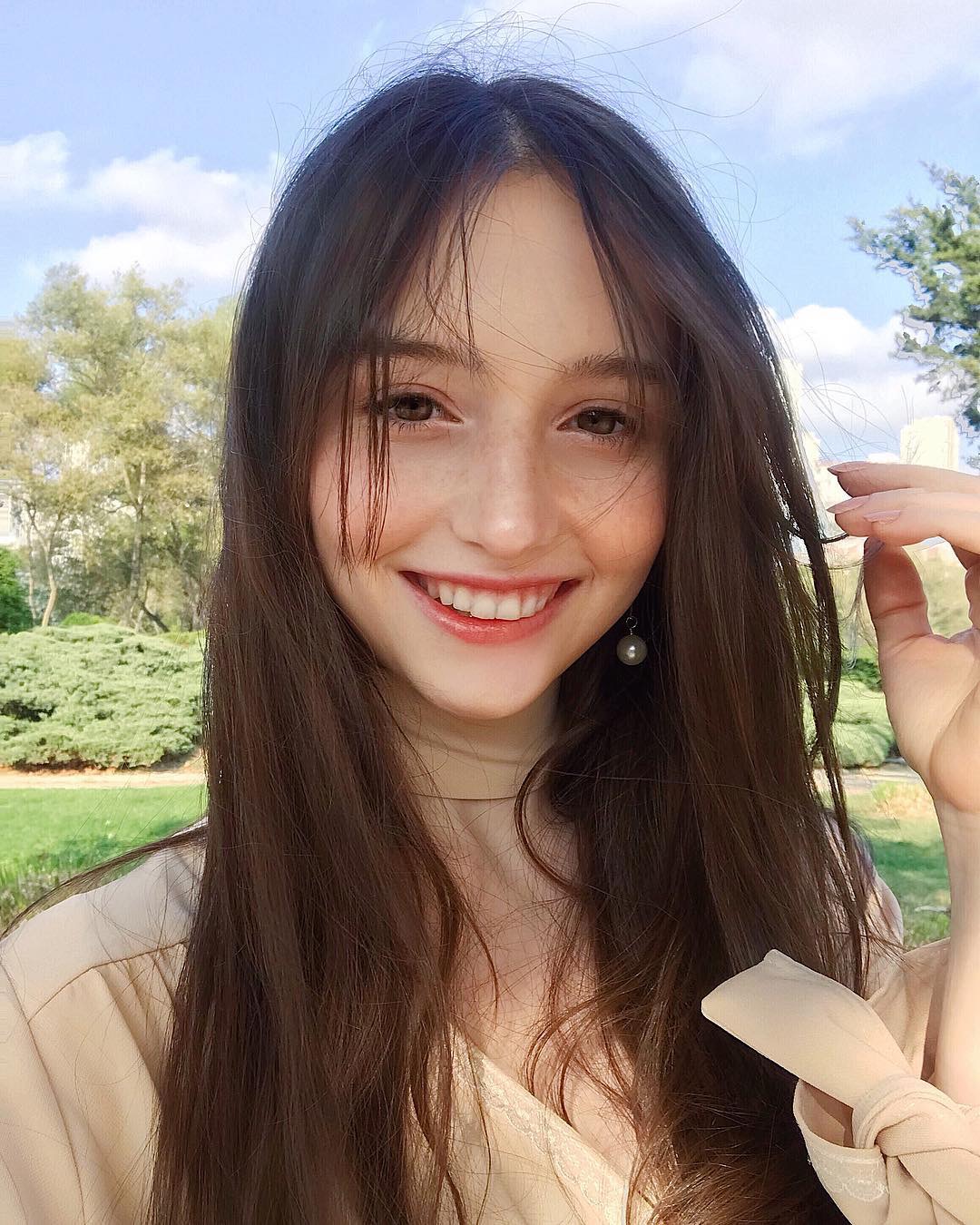 17岁土耳其少女ilayserah|土耳其|少女_新浪新闻