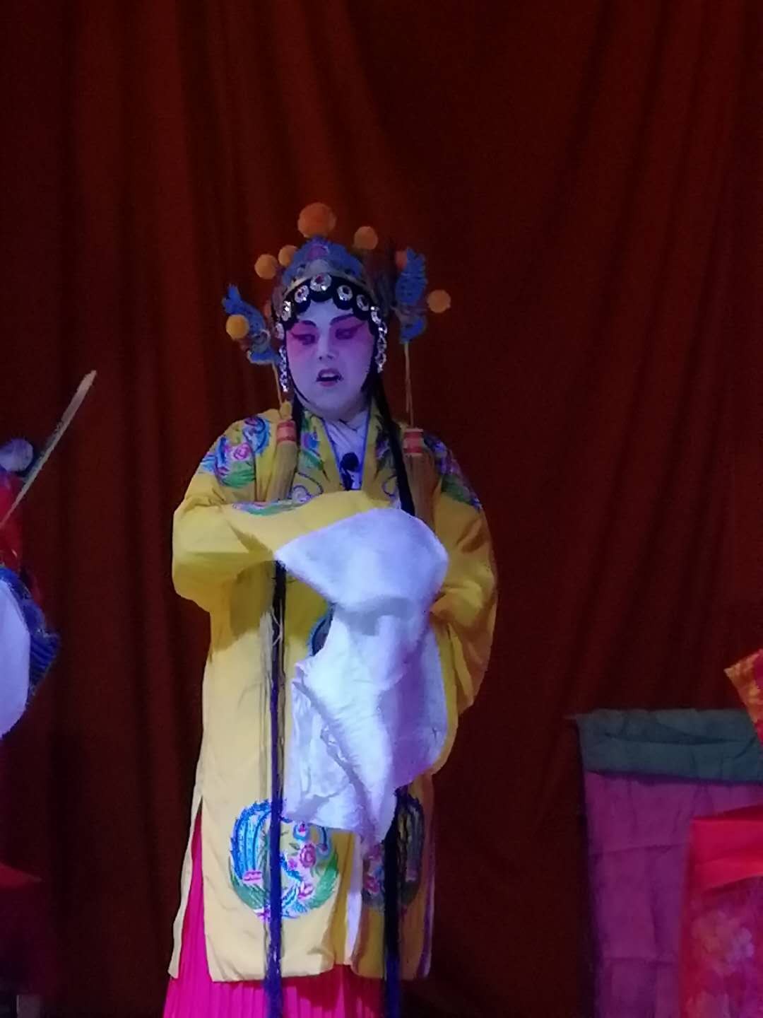 正月初五天水水关村的秦腔大戏唱起来丰富了农村舞台