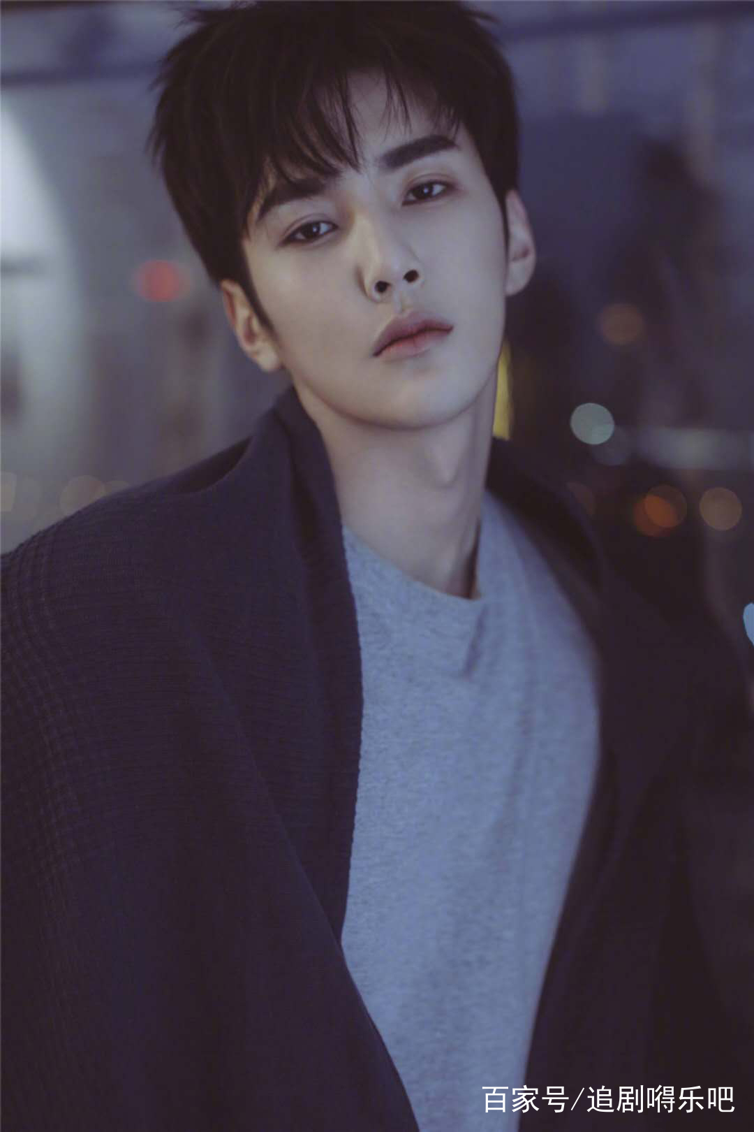 网剧《大约是爱》是由彦希,许晓诺领衔主演的都市情感剧.