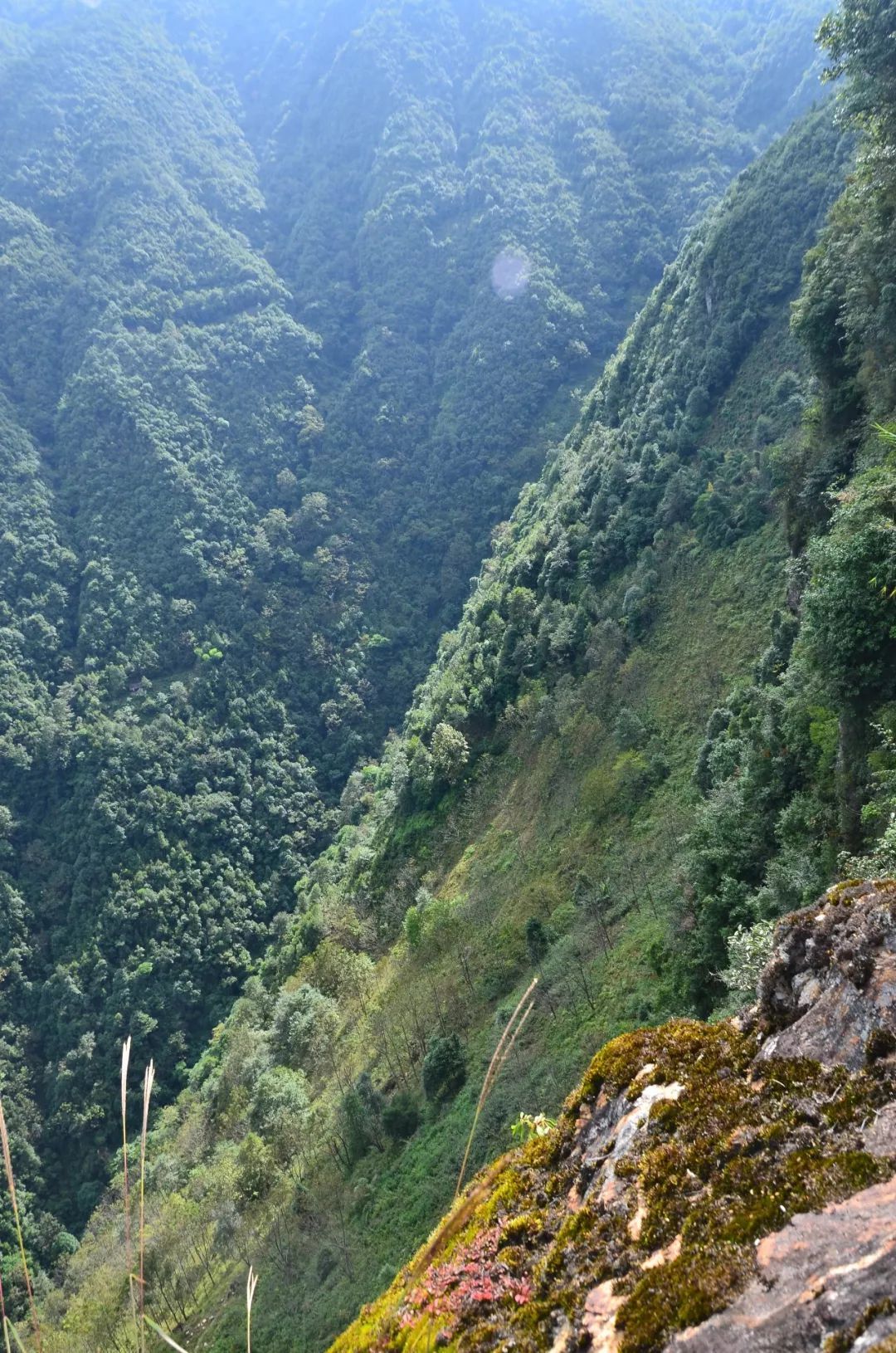 中国和缅甸交界的地方,有个不为人知的天堂,被