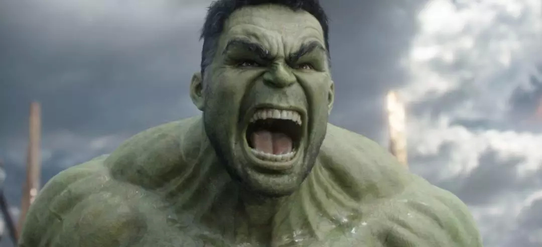 《复联3》绿巨人会撑爆反浩克战甲