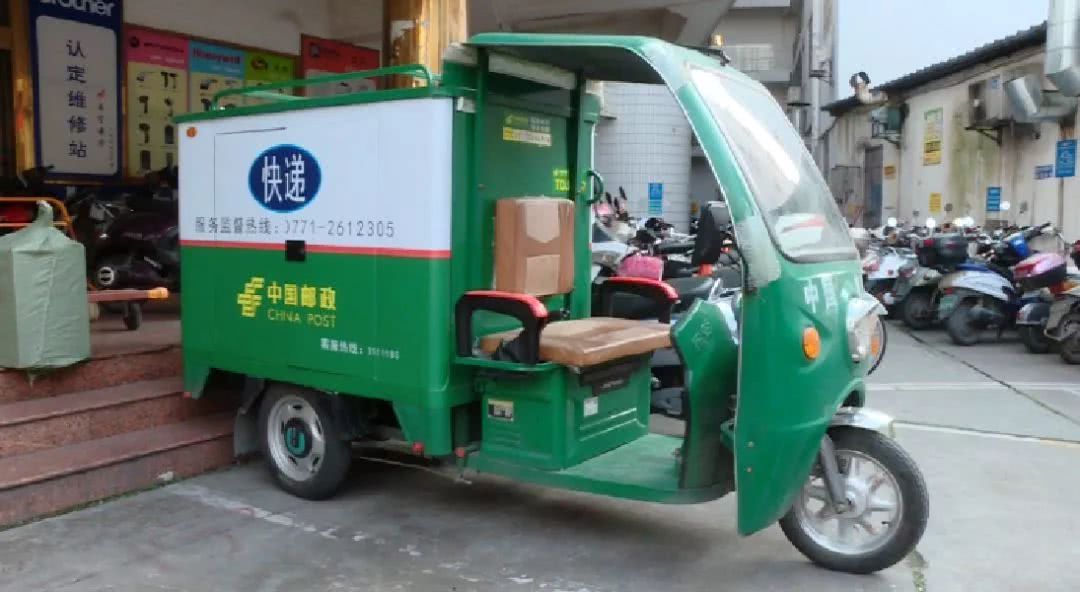 快递车可以免费进南宁高校小区,请认准它的样子