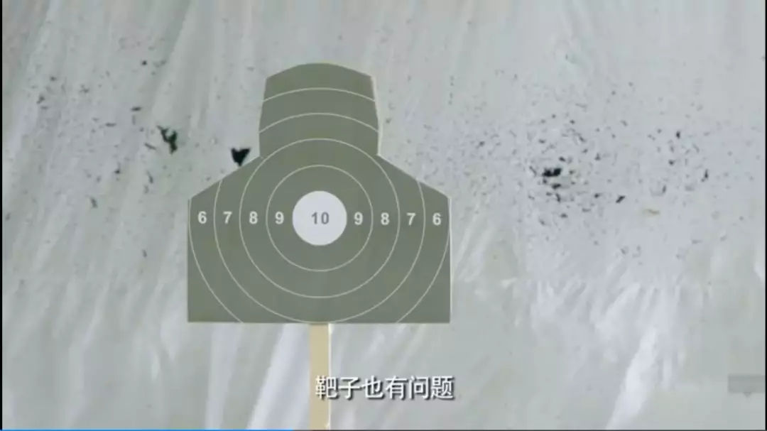 小包总杨烁变身铁血猎豹,《利刃出击》里的荷