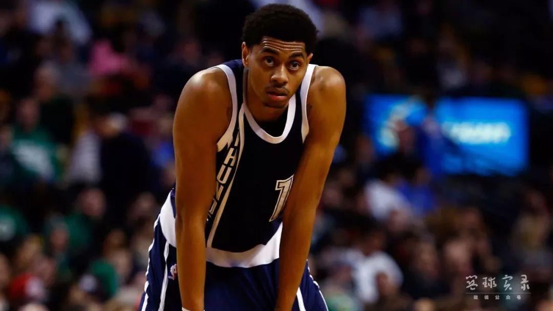 2k里的大神兰姆还记得吗他在黄蜂真的获得了新生