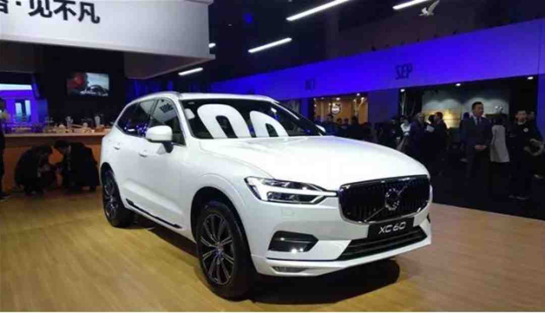 便宜莫贪!以租代购买奔驰,谁知车商倒闭车、