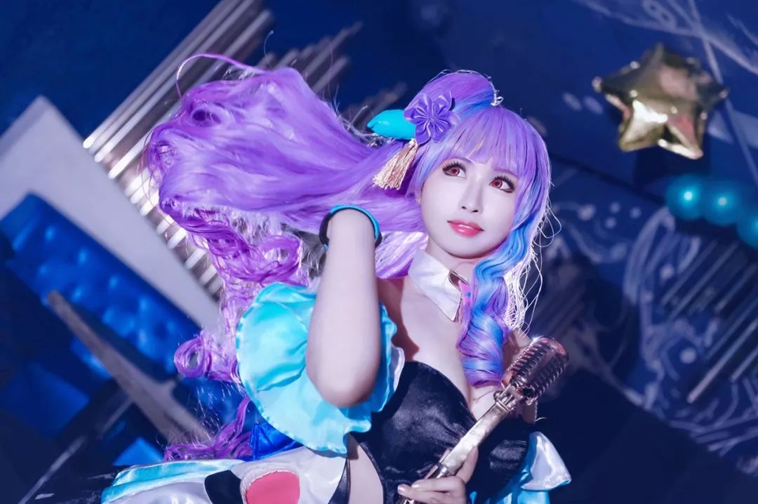 《超时空要塞》美云cos 彩虹般的神秘歌声