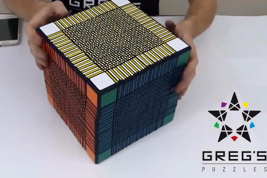世界纪录:33阶的超级魔方你见过吗