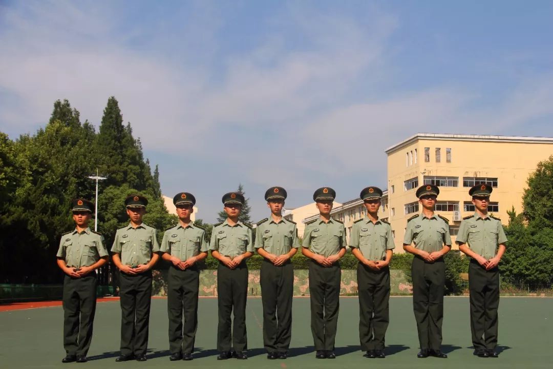 12张时令美图,带你领略中国军校四季的别样美!