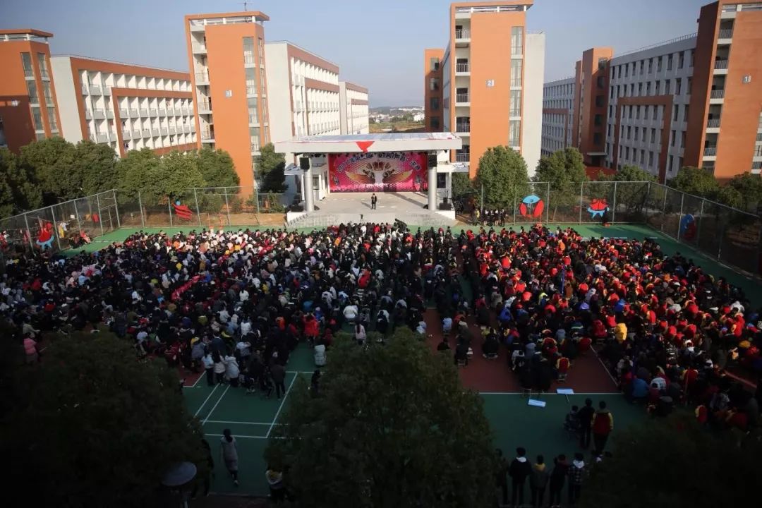 想唱就唱浦江职技校迎新好声音决赛. 来自浦江