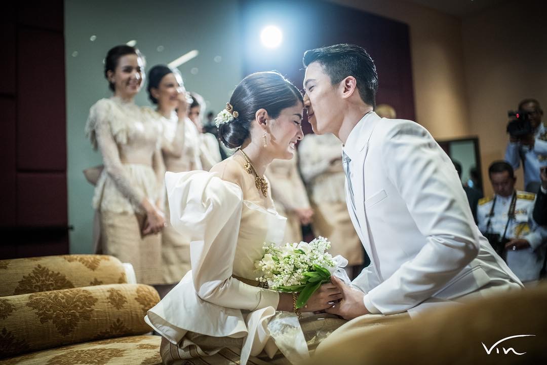 泰国知名女星的盛大婚礼现场 比泰剧更浪漫满足多少女生的梦啊