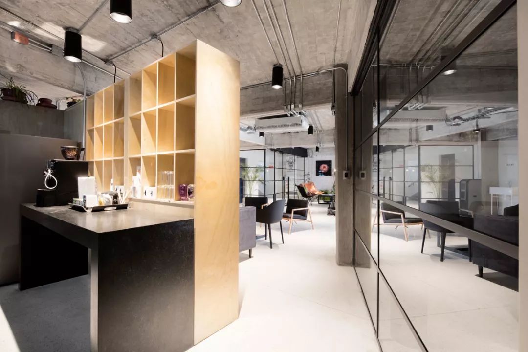 办公空间工业风loft办公室让你工作也随心
