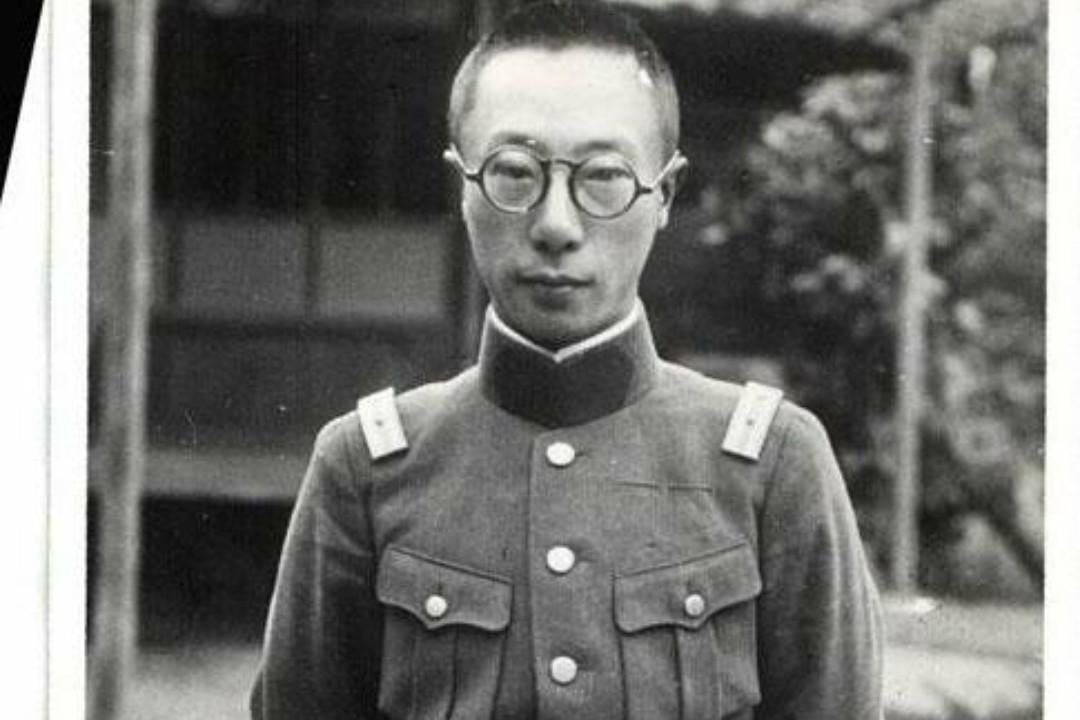 末代皇帝溥仪不想看到的几张相片，图五至今被人千夫所指|溥仪|皇帝|史官|军装|一支笔_新浪新闻