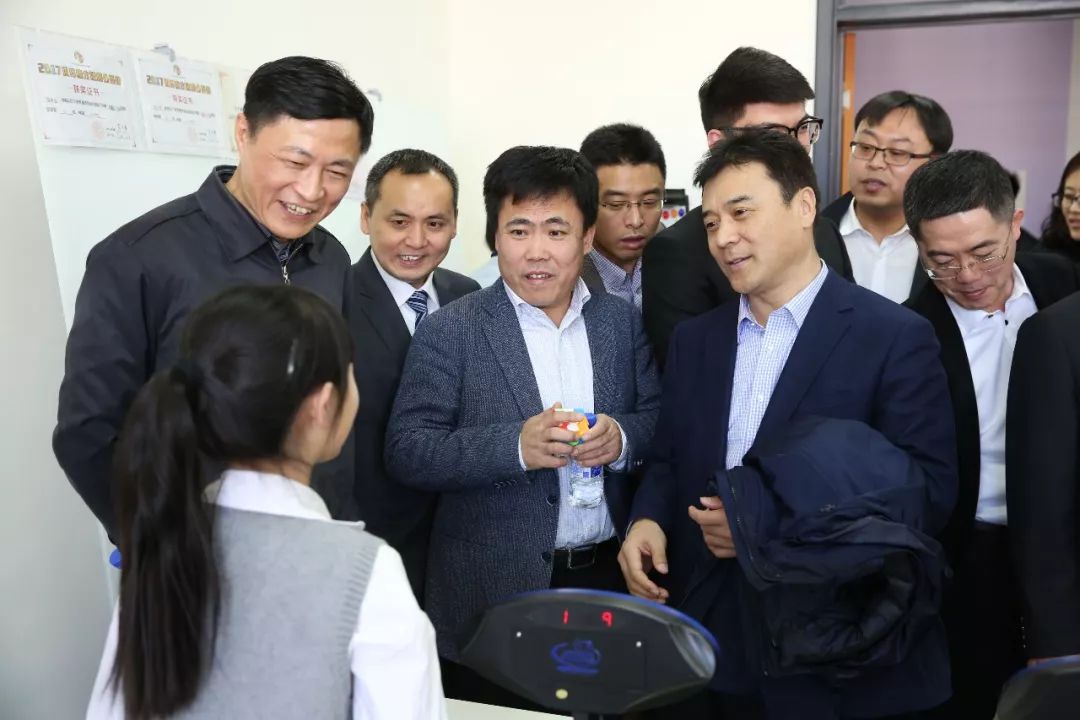吉林大学校长李元元到力旺干啥去了?咋笑的这么开心