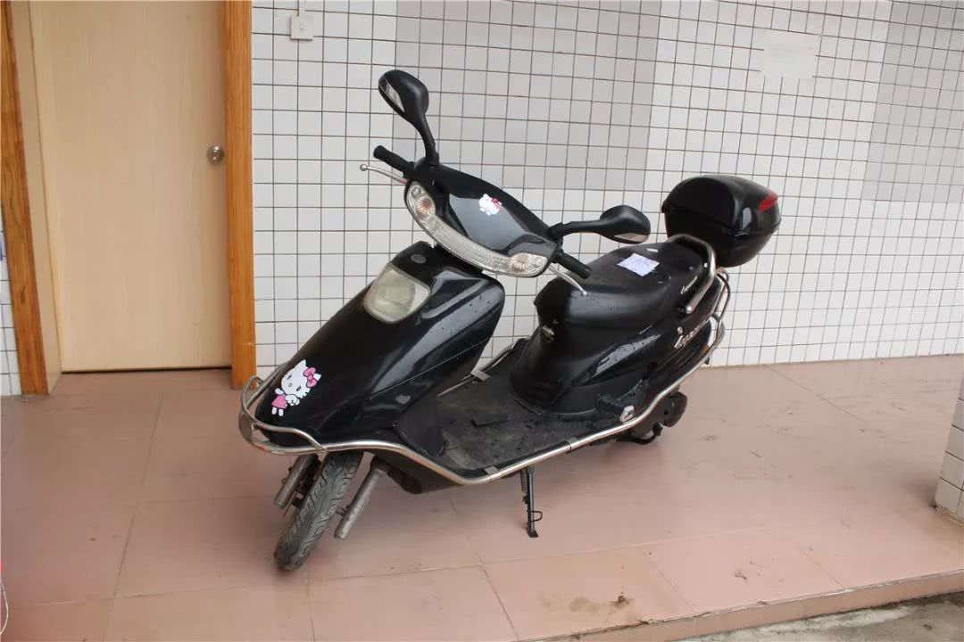 茂名公安叫你:快看!这里有您被盗的电动车吗?