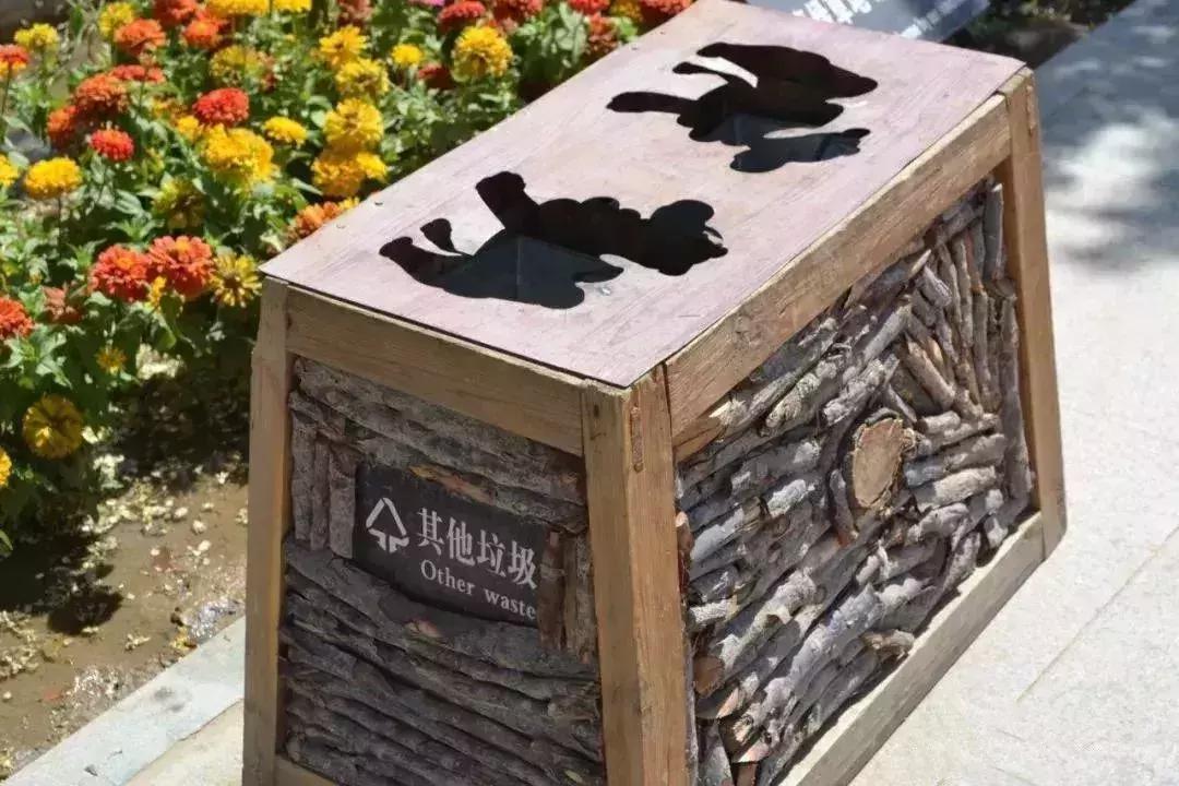 看了这些景区垃圾桶的创意, 彻底服了!