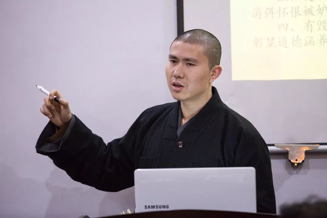 法华寺住持-印可法师三,授课法师《四十二章经》《法句经》《成佛之道