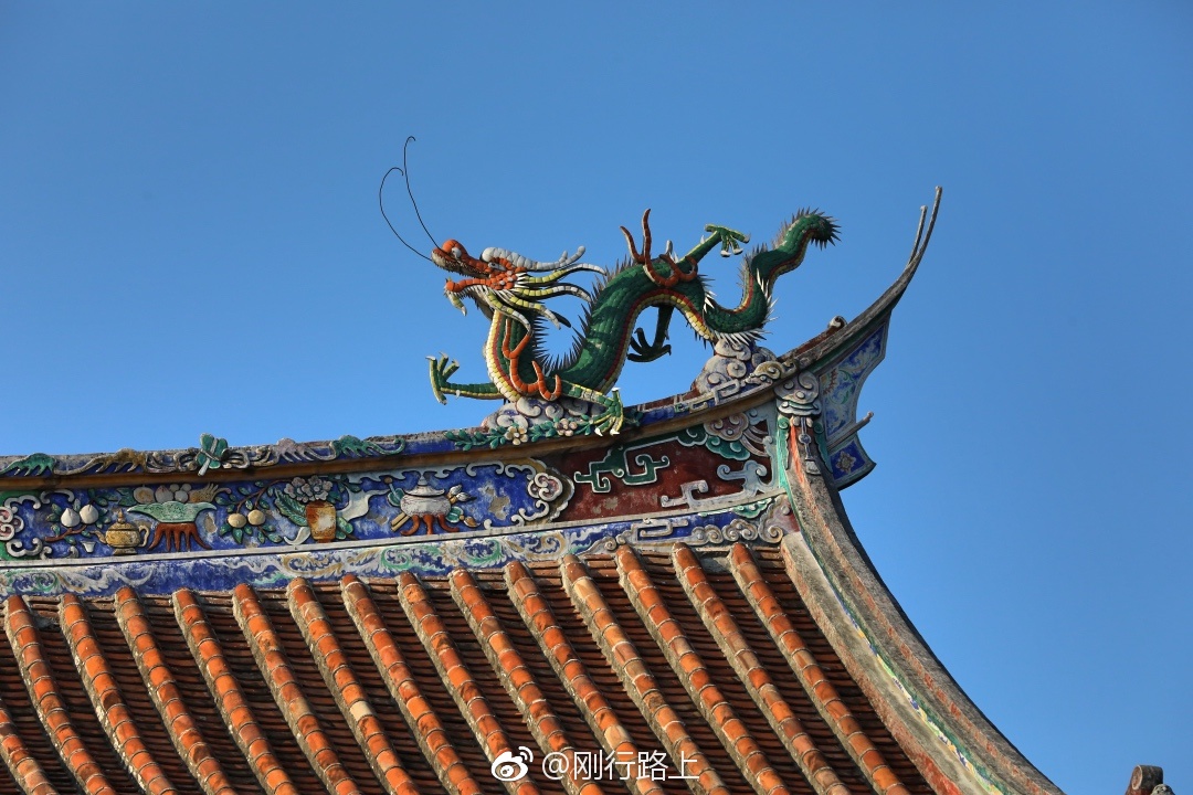 开元寺位于福建省泉州市鲤城区西街是中国东南沿海重要的文物古迹