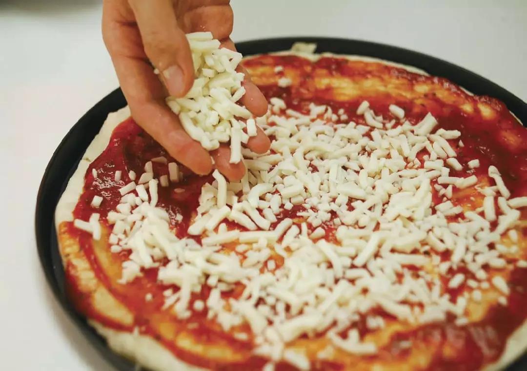 经典墨西哥面饼披萨,做法超级简单,在家也能吃到啦!