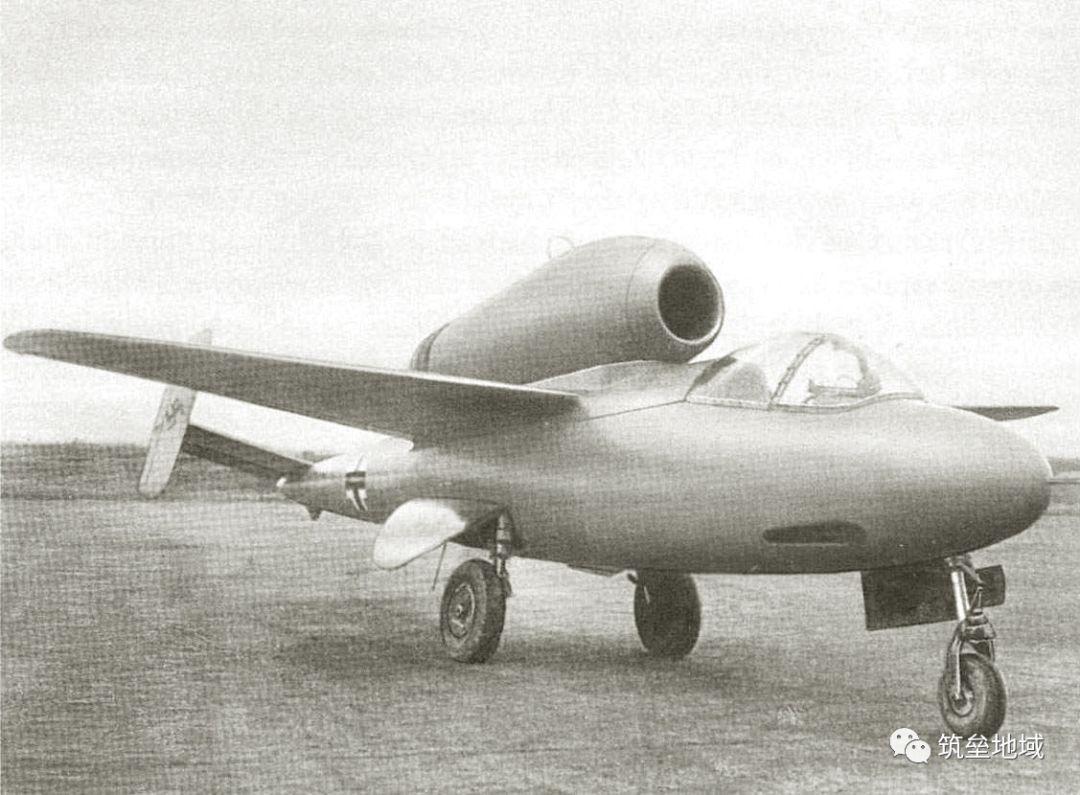 飞了没3分钟就解体的奇葩飞机:纳粹德国he162喷气式战斗机趣谈