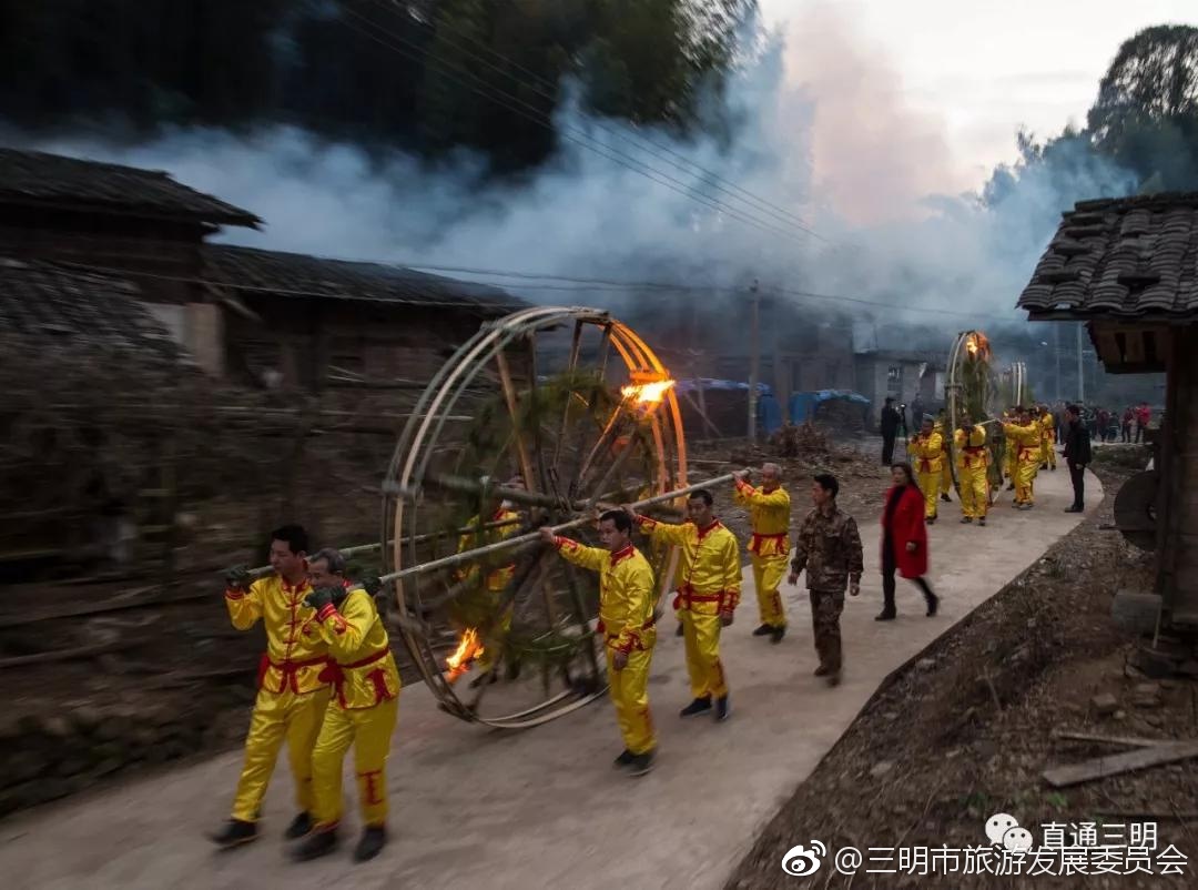 很多人都没见过!|地滚|龙灯|三明_新浪新闻