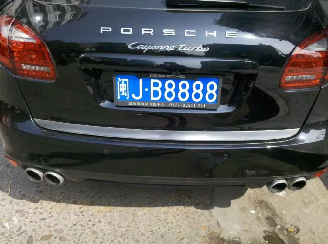 中国到底有几种颜色的车牌?最丑的是谁?说说车牌的那点事!