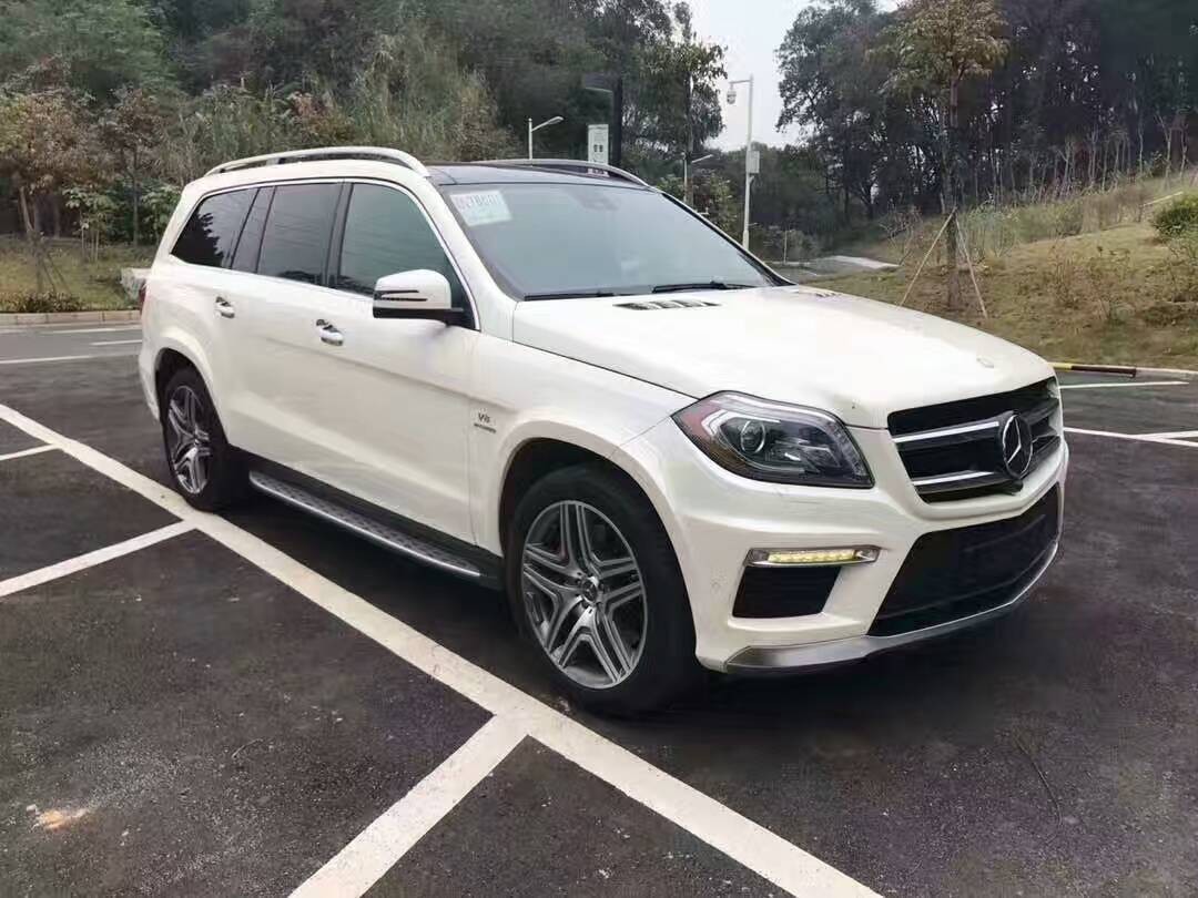 黄江二手车15年奔驰gl63 Amg 白色宗内准新车高级b 0音响 黄江二手车15年奔驰gl63 Amg 白色宗内准新车高级b 0音响