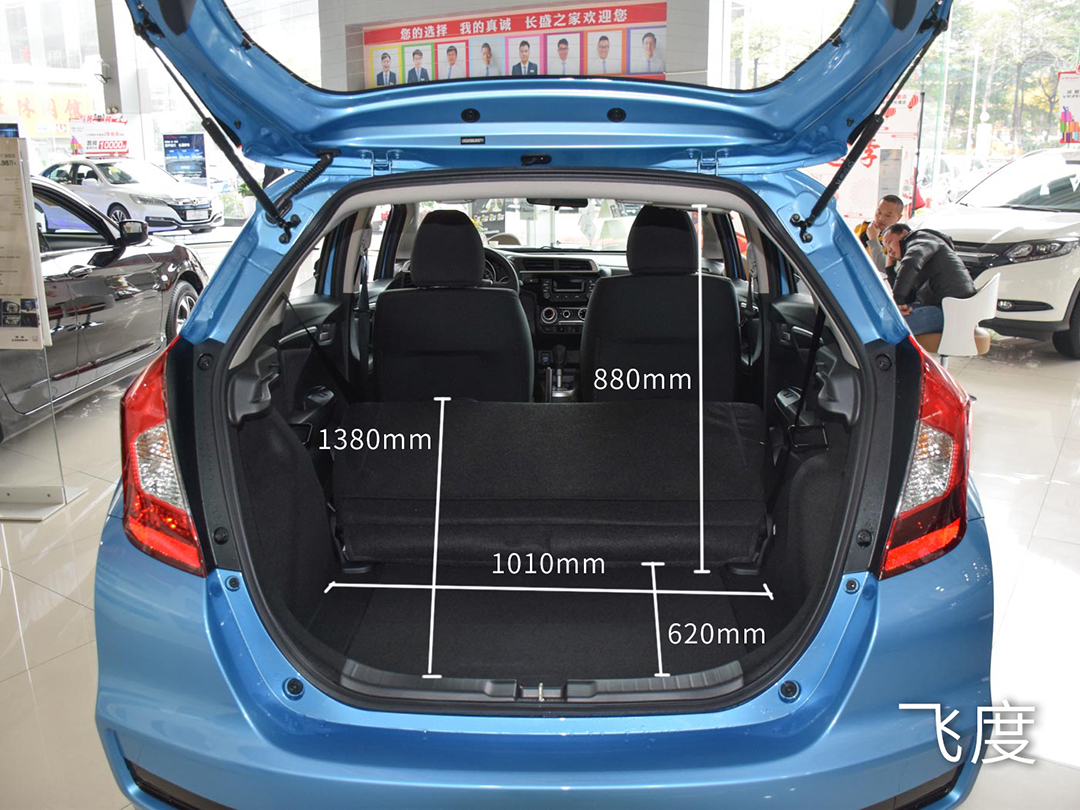 贵上几万的suv空间竟然还不如同级轿车大?