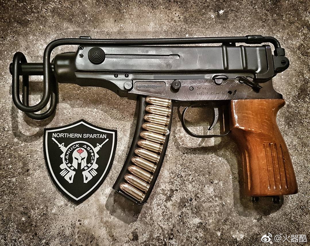 vz61可爱的小蝎子