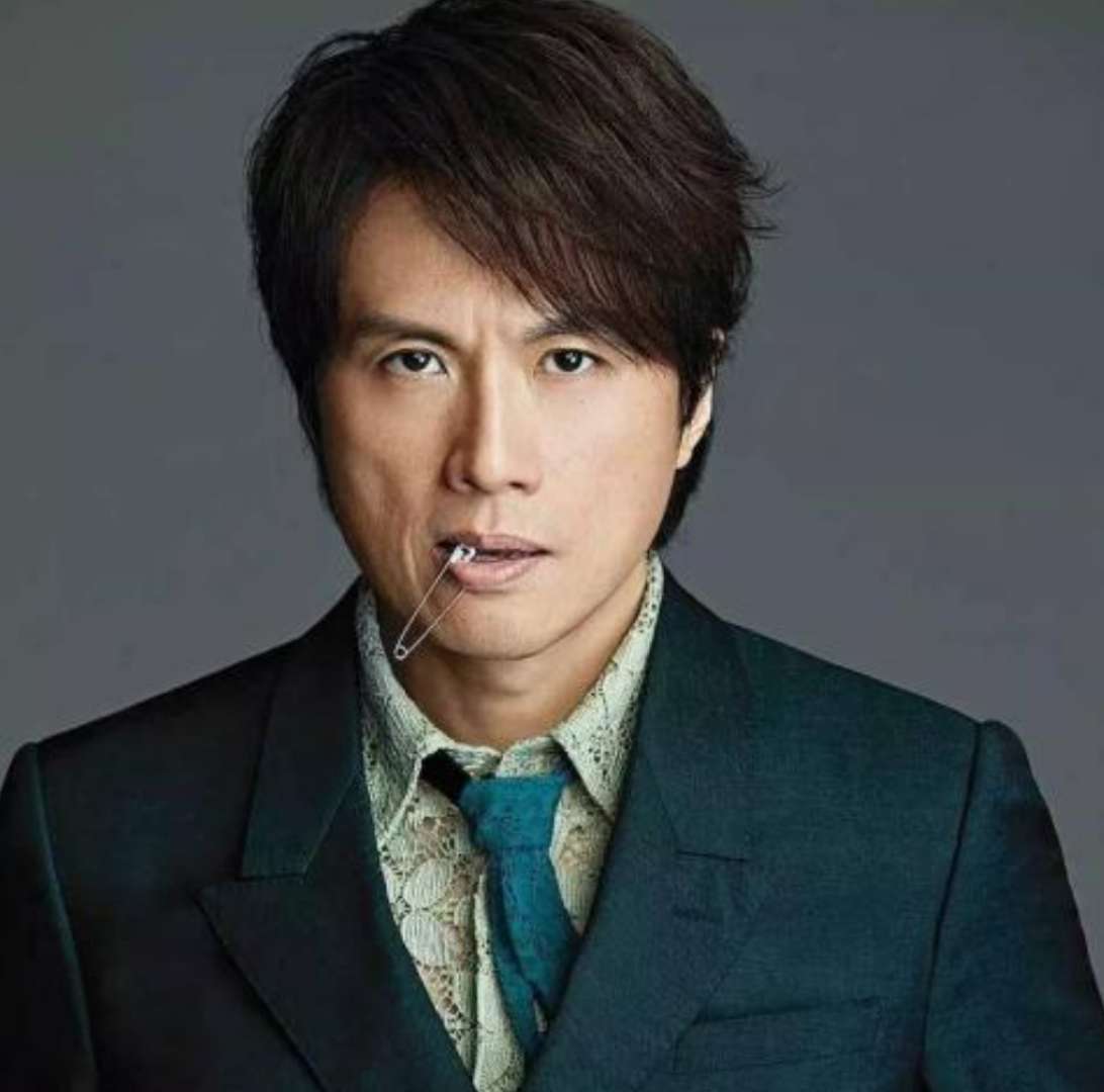 香港"周立波",57岁不婚主义的黄子华因为母亲身体终于要结婚