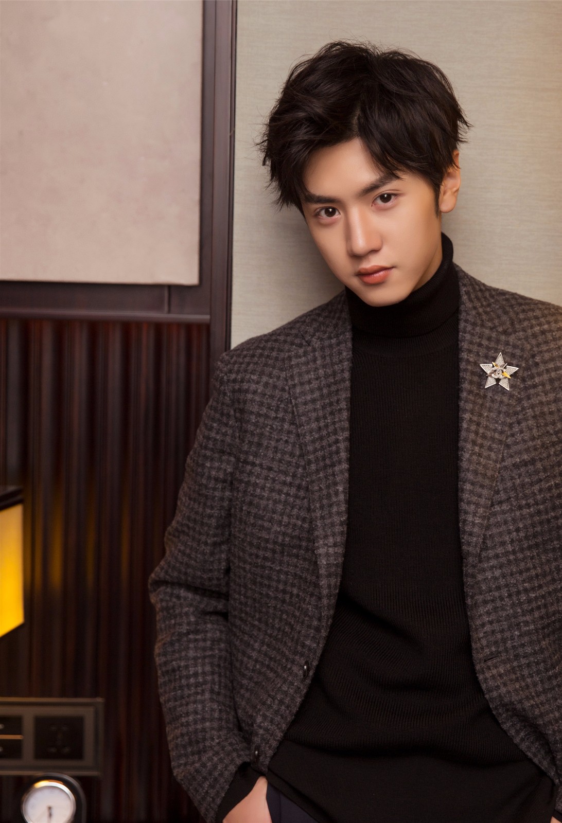 陈哲远新戏年初将播昨日现身某时尚活动