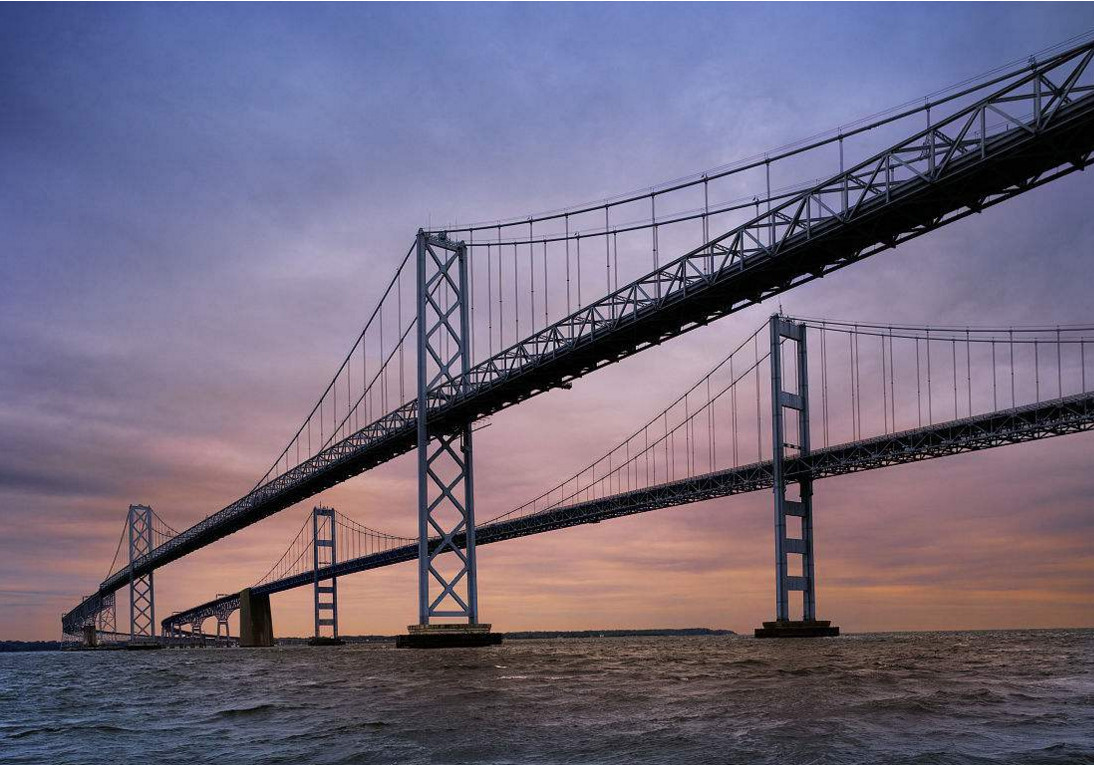 世界上最可怕的大桥非美国的切萨皮克湾大桥莫属,一望无际的桥头和桥