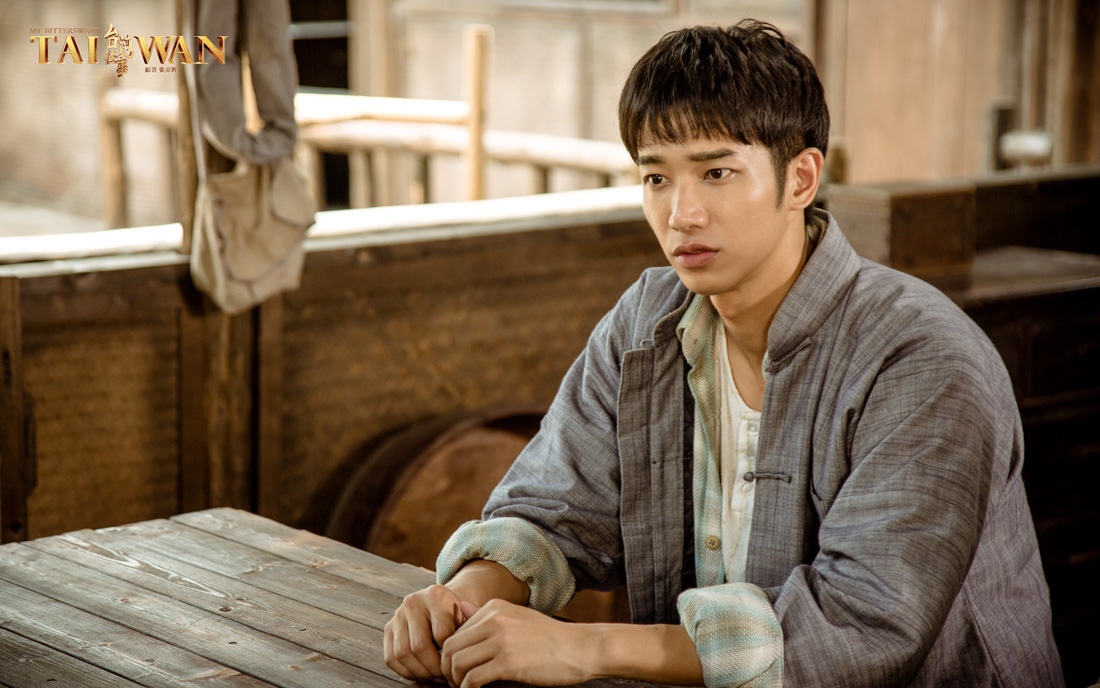 《台湾往事》反转不断狂撩粉 凌厉少年展现热血青春