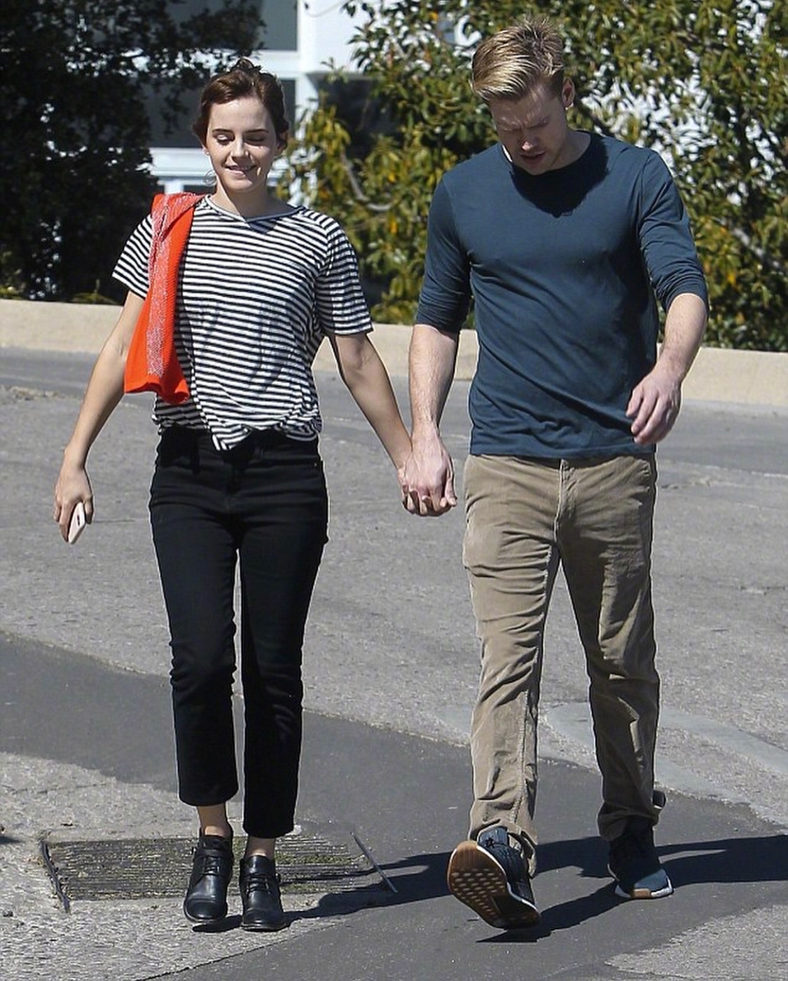 emma watson艾玛沃特森与新男友寇德·欧沃斯崔chord overstreet(《欢