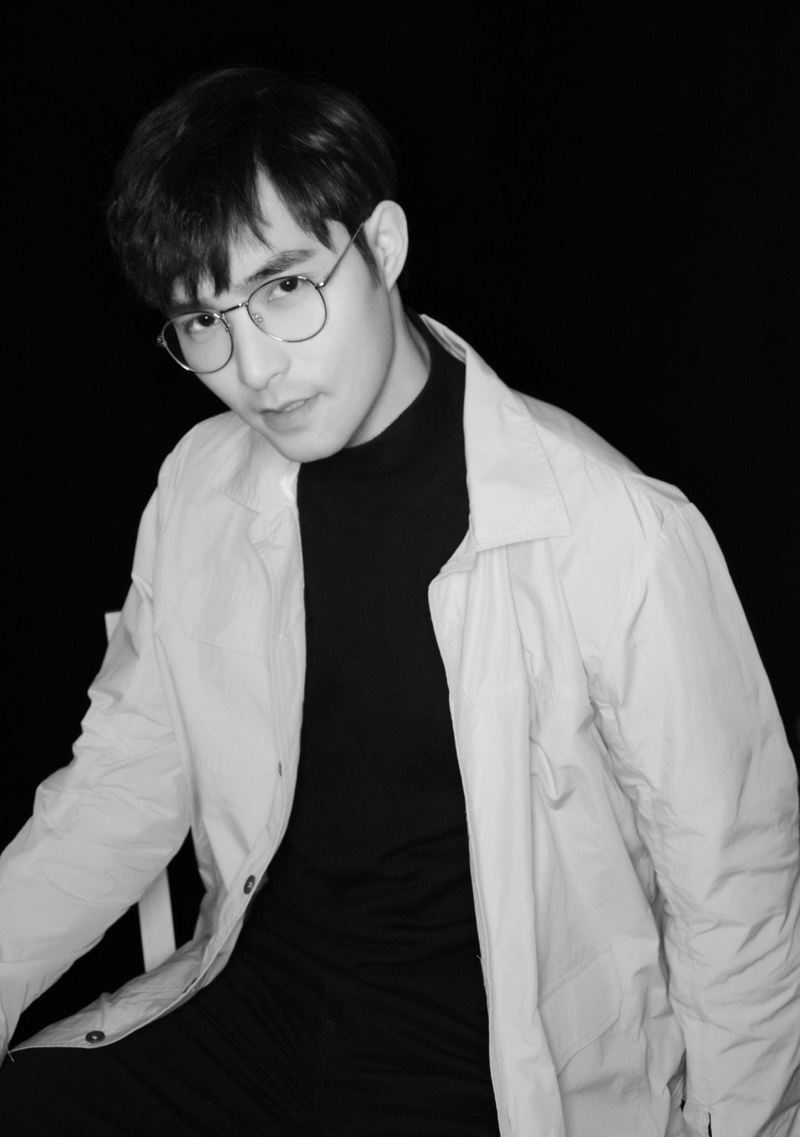 李思阳出席《拜见宫主大人》观影会 因"太幽默"圈粉无数