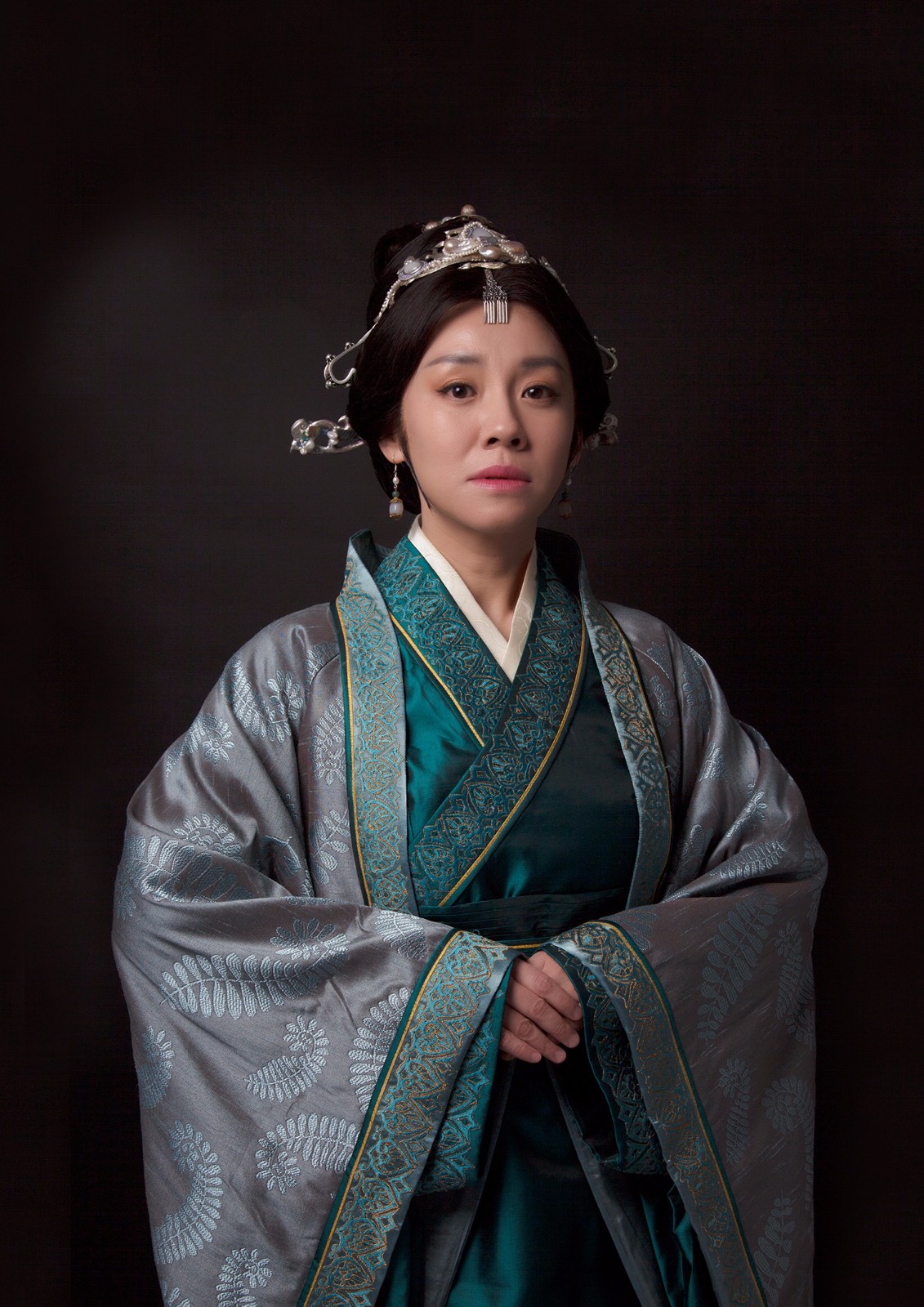 演员刘琳昨日,由东阳正午阳光影视有限公司,爱奇艺联合出品,孔笙,李雪