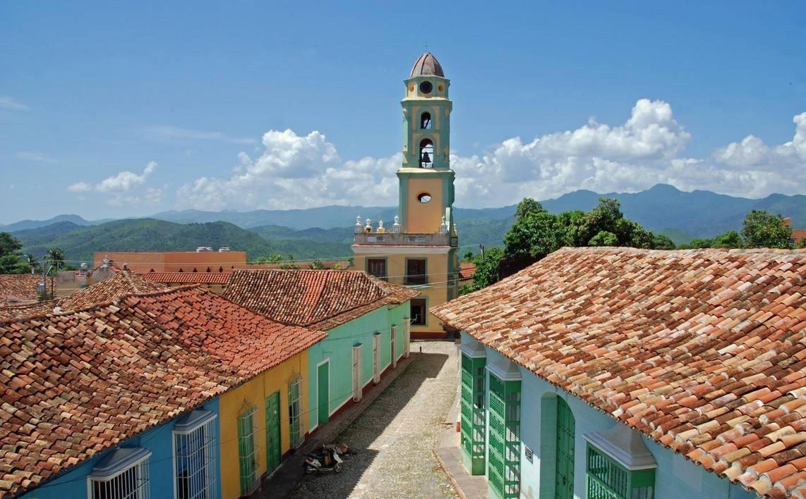 在现今, 特立尼达还保留着原有的静谧安逸, 仿佛与喧嚣尘世隔绝