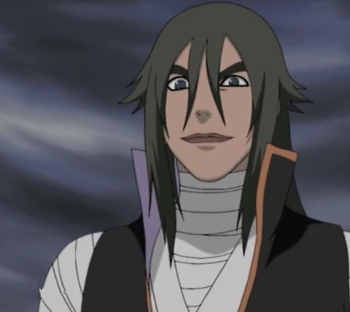 牙在火影中传了三任,从林檎雨由利到黑锄雷牙,最后到奥摩伊手上,是很