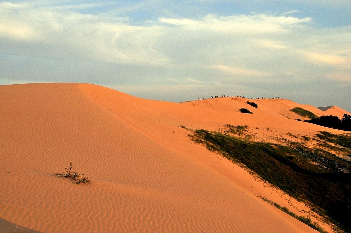 一半沙漠, 一半海水, 这样的奇观就在河北