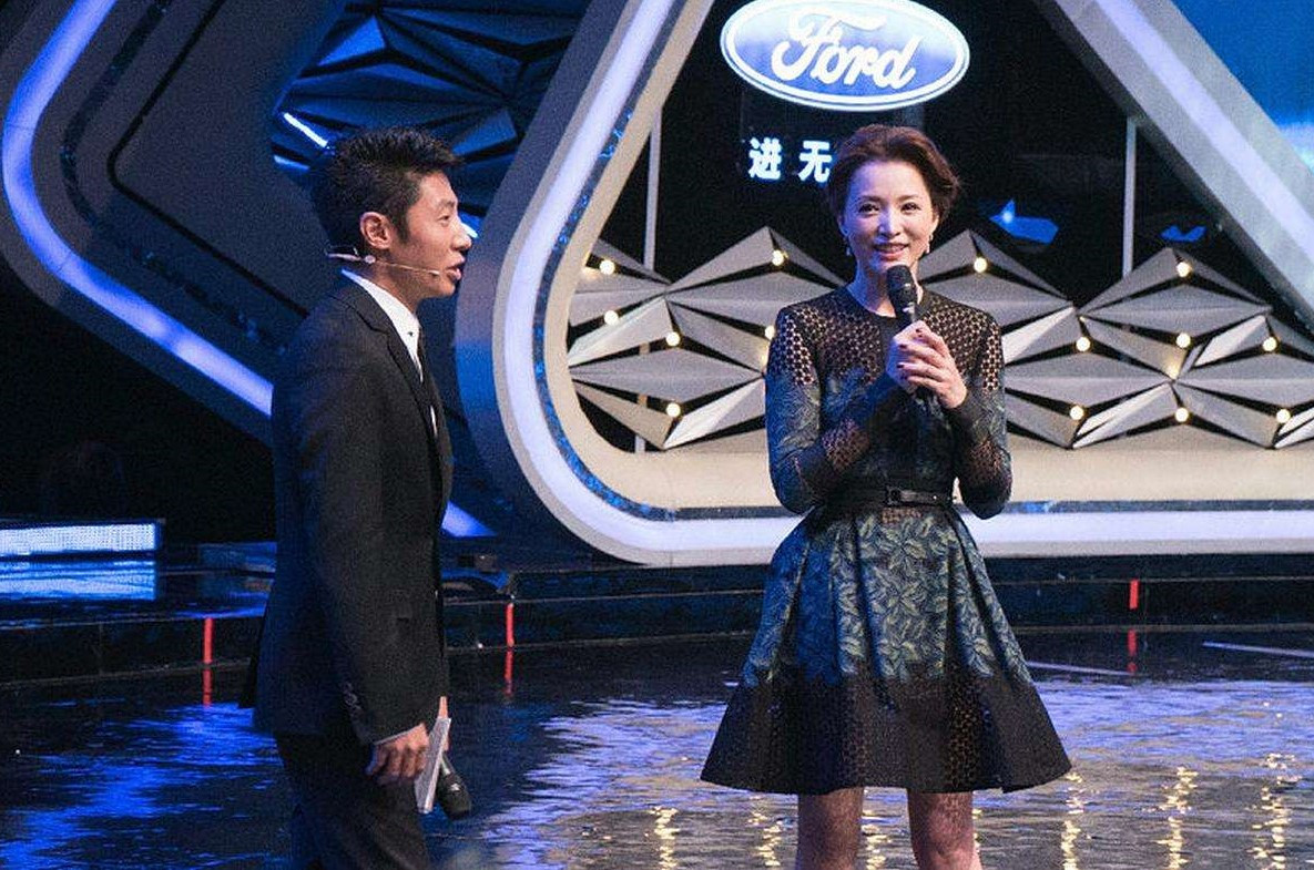 撒贝宁被岳母嫌弃所以猛接综艺就为了和老婆比肩