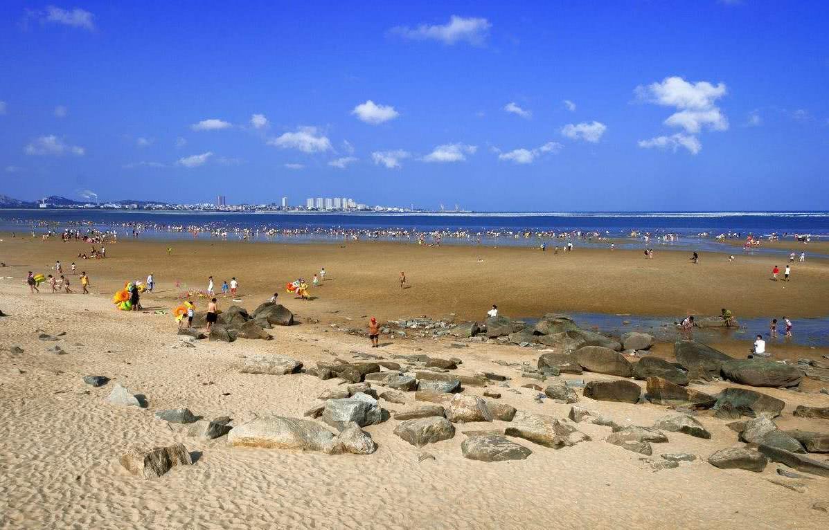 围头湾, 那里海水蓝蓝, 海天一线, 是上天赐给的美妙的风景线